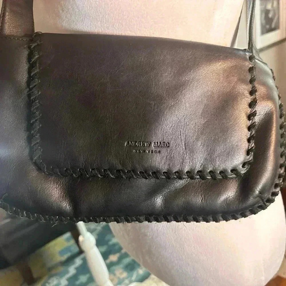Andrew Marc purse - Picture 2 of 6